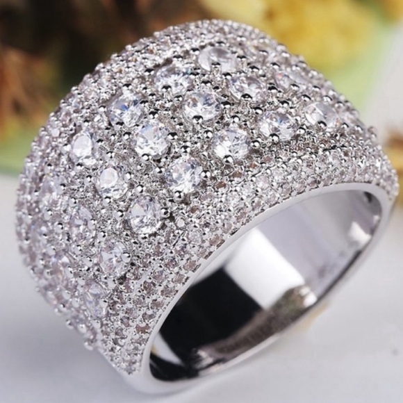 NEW WIDE PAVE BAND 925 STERLING SILVER DIAMOND RING, CUTE RING, SHINY RING. - Picture 7 of 7